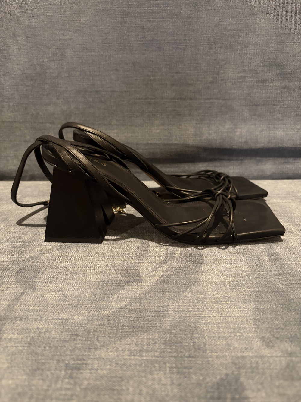 ALOHAS Black Strappy Square-Toe and Block Heels -Sz 39